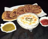A picture of step 3 of Leftover dal paratha.