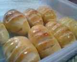 Foto langkah ke 4 dari resep Roti isi coklat.