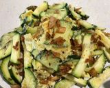 A picture of step 4 of 10 min zucchini scramble.