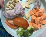 Foto langkah ke 1 dari resep Mpasi 7M+ udang kaldu ayam.