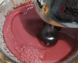 Foto langkah ke 7 dari resep Red Velvet Slice Cake.