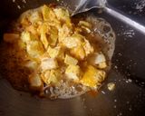 Foto langkah ke 3 dari resep Oseng tahu telur.