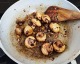A picture of step 2 of Mushroom ghee roast.