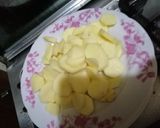 صورة لخطوة 1 من وصفة صينيه بطاطس بالفراخ
