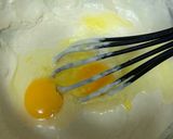 A picture of step 3 of Pancakes.