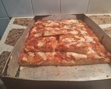 Foto del paso 8 de la receta: Pizza batida con salsa blanca y morrón salteados
