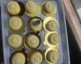 Foto langkah ke 2 dari resep Donat vla buah.