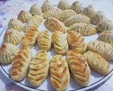 صورة لخطوة 7 من وصفة معمول بالحليب المكثف (النستلة) 😋😍