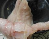 Foto del paso 2 de la receta: Budín de merluza relleno con crema de puerros al roquefort