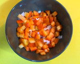 Foto del paso 2 de la receta: Pico de Gallo sin tomate ni cilantro