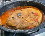 Une image de l'étape 13 de Rouelle marinée de porc aux tomates cerises et herbes aromatiques.