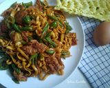 Foto langkah ke 7 dari resep Mie Goreng Telur Buncis.
