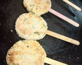 A picture of step 2 of Panner lollipops.