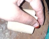 A picture of step 3 of Layered square paratha.