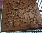Foto langkah ke 4 dari resep Browniz Crunchy dan Berkilau.