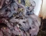 Foto langkah ke 2 dari resep 183. Cumi ungkep cabe hijau.