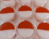 Foto langkah ke 5 dari resep Puding Cup Merah Putih.