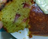 Foto del paso 3 de la receta: Budín de frutilla (lo cociné en el savarín)