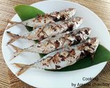 รูปขั้นตอนการทำที่ 3 ของ ปลาทูสดย่างขิงอ่อน