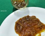 Foto del paso 5 de la receta: Cebolla caramelizada a la naranja semipicante