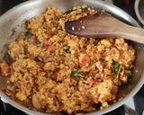 A picture of step 4 of Paneer bhurji.