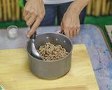 รูปขั้นตอนการทำที่ 15 ของ ลาบหมู ทำง่าย อร่อย แซ่บสะใจ