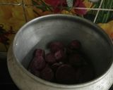 Hình bước làm 1 của món Khoai lang kén bằng khoai lang tím