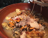 Foto del paso 5 de la receta: Rape a la marinera de mi madre la cocinera