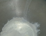 Foto del paso 1 de la receta: Pan lactal con semillas