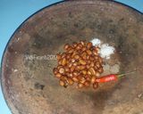 Foto langkah ke 1 dari resep Tahu Telur Bumbu Kacang | Bumbu Rujak.