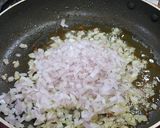 A picture of step 4 of Spicy Chicken Sorpotel.