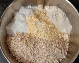 A picture of step 1 of Oats chilla.