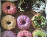 Foto langkah ke 7 dari resep Donat Ekonomis.