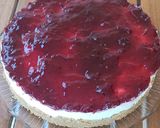 Φωτογραφία βήματος 4 της συνταγής Cheesecake με μαρμελάδα κόκκινων φρούτων