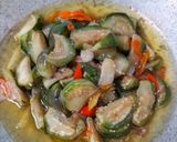 Foto langkah ke 4 dari resep Oseng Terong Pedas Rumahan.