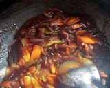 A picture of step 3 of Fried idli.
