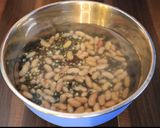 A picture of step 1 of Dal makhni.