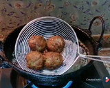 மட்டன் கோலா உருண்டை ரெசிபி ஸ்டேப் 13 புகைப்படம்