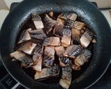 Hình bước làm 1 của món SABA NO TERIYAKI (Cá Saba dấm áp chảo với sốt Teriyaki)
