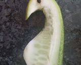 A picture of step 4 of Cucumber peacocks salad.