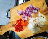 Foto langkah ke 2 dari resep Jengkol bumbu iris.