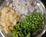A picture of step 1 of Pohe | Maharashtrian street food.