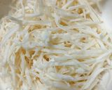 Hình bước làm 2 của món Bún Chả Ram (Bún Chả Giò)