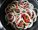Foto del paso 3 de la receta: Merluza a la roteña 💃🏼🍅🌶️