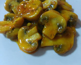 Foto del paso 2 de la receta: Champiñones en salsa eneldo al whisky