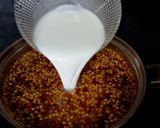 A picture of step 5 of Chilli Garlic Sauce.