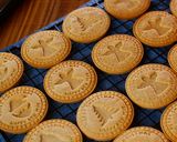 A picture of step 14 of Spice Butter Cookies, Christmas Cookies.