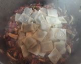 Foto del paso 2 de la receta: Ravioles terminados en salsa