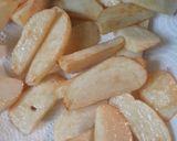 A picture of step 3 of Thick Fries/ Chips.