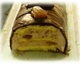 Une image de l'étape 5 de Bûche à la mousse et aux marrons glacés.